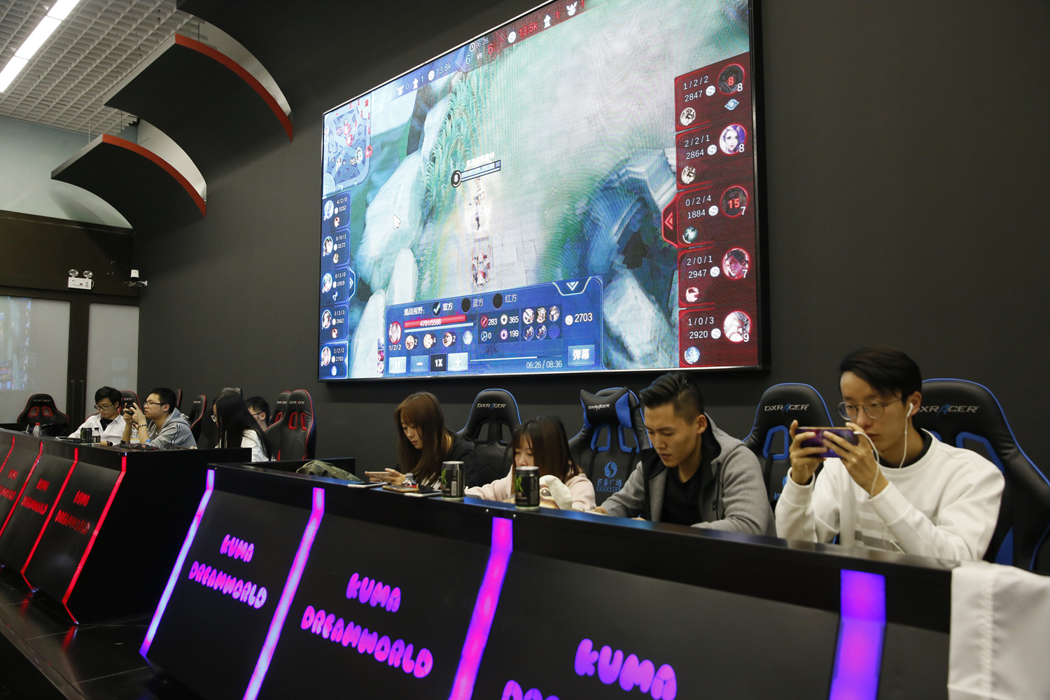 今日LPL季后赛首发阵容-16：45 JDG vs RNG(BO5)